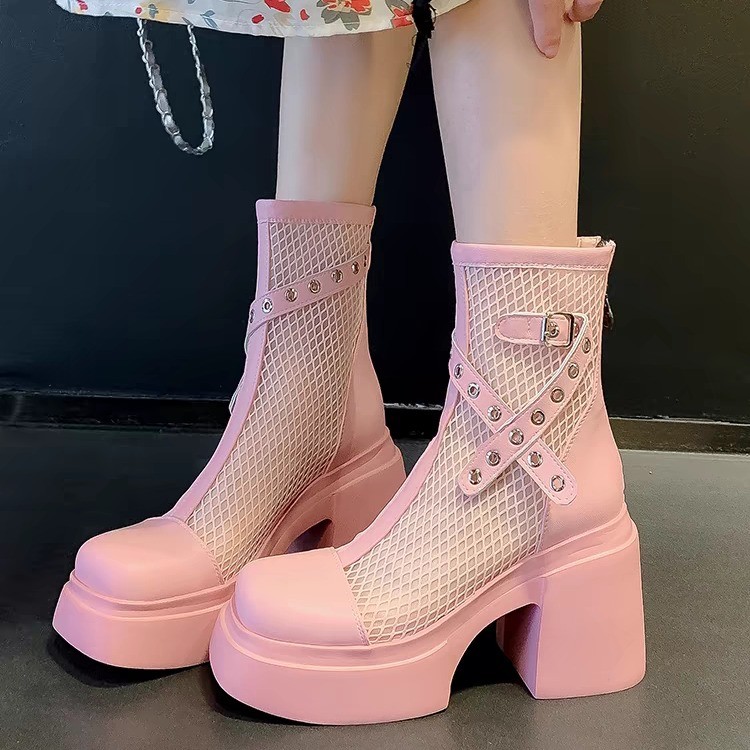 Sweet and Cool Girl Fashion Ro - Girl Fashion Street 评论和价格