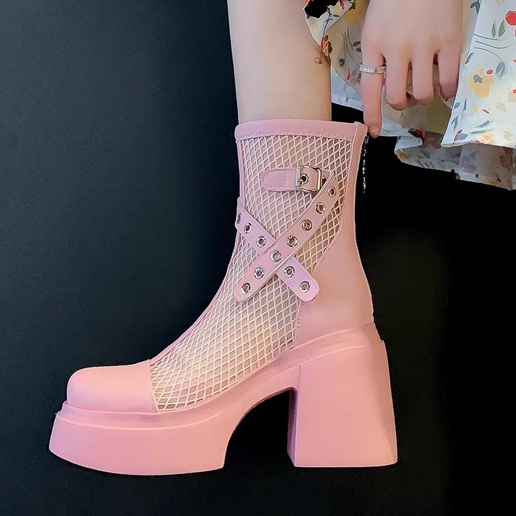 Sweet and Cool Girl Fashion Ro - Girl Fashion Street 评论和价格