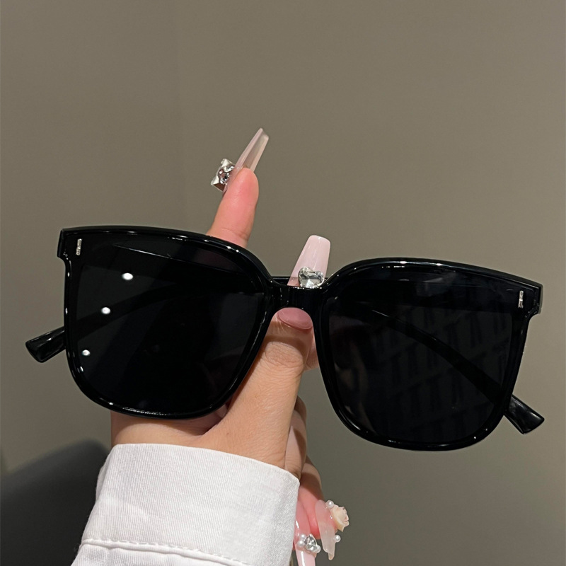 Men Luxury Black Cat Eye Sungl - Street Fashion Photo 评论和价格
