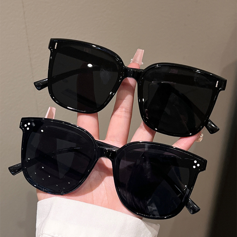 Men Luxury Black Cat Eye Sungl - Street Fashion Photo 评论和价格