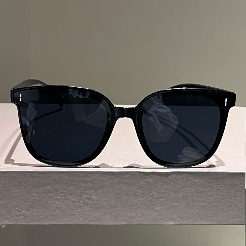Men Luxury Black Cat Eye Sungl - Street Fashion Photo 评论和价格
