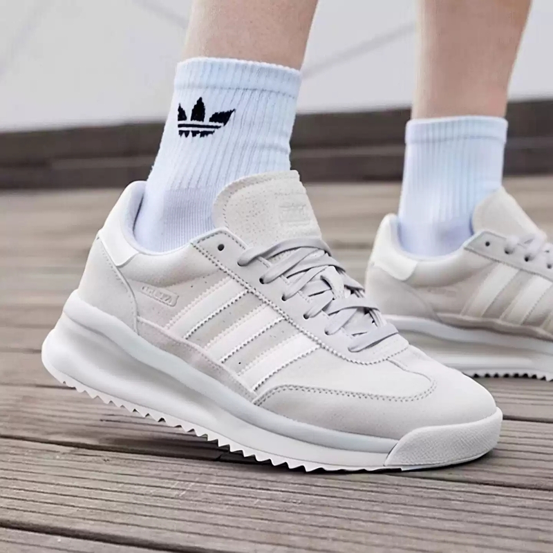 Adidas JH5090 RetroPlatform Sn - Street Fashion Adidas 评论和价格
